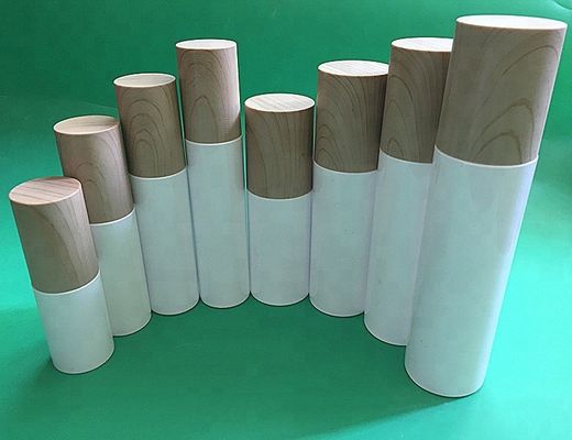 Бутылка с водой заботы кожи бутылки наборов ЛЮБИМЦА пластиковая косметическая с деревянной бамбуковой крышкой